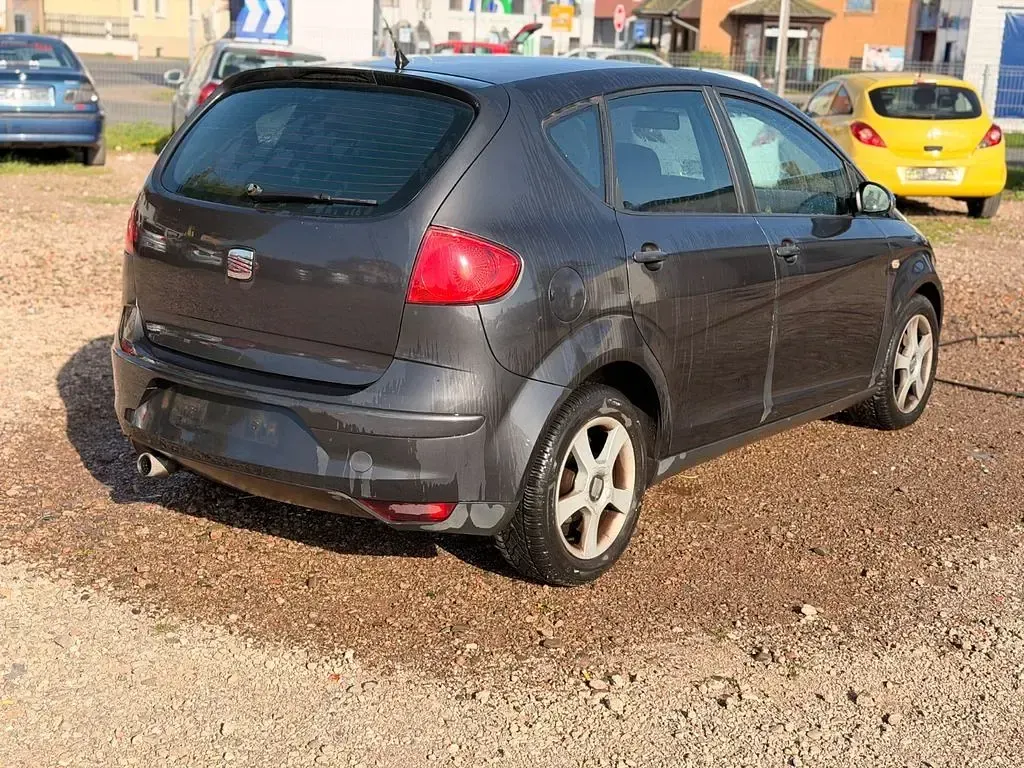 Gebraucht Seat Altea 102 PS (75 kW) 2007 Schwarz Van / Kleinbus
