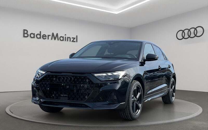 Schwarz Neu 2025 Audi A1 Ambiente Kleinwagen | 39.435 € (Etwas zu teuer) - Bild 1/4
