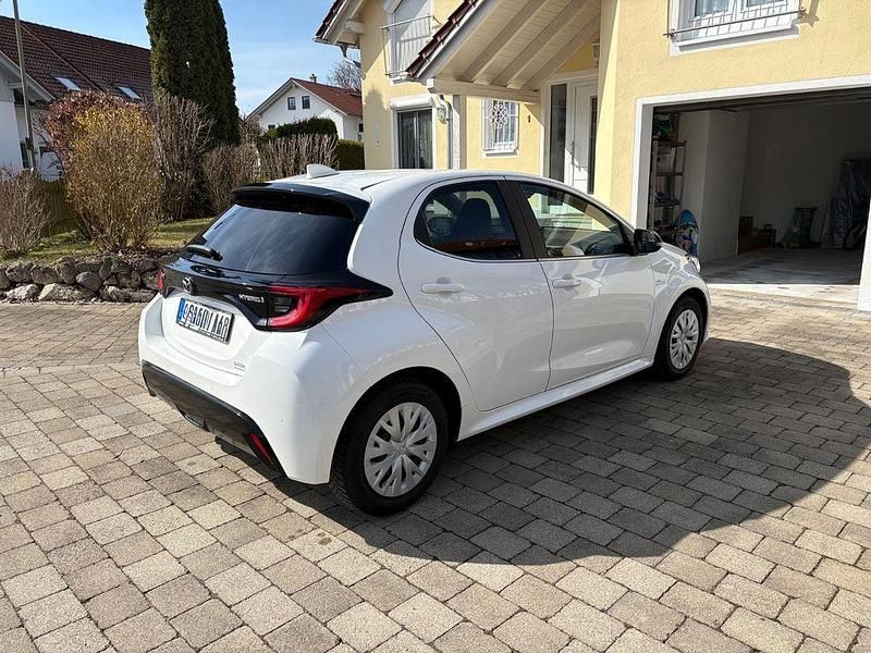 Gebraucht Mazda 2 116 PS (85 kW) 2022 Weiß Limousine