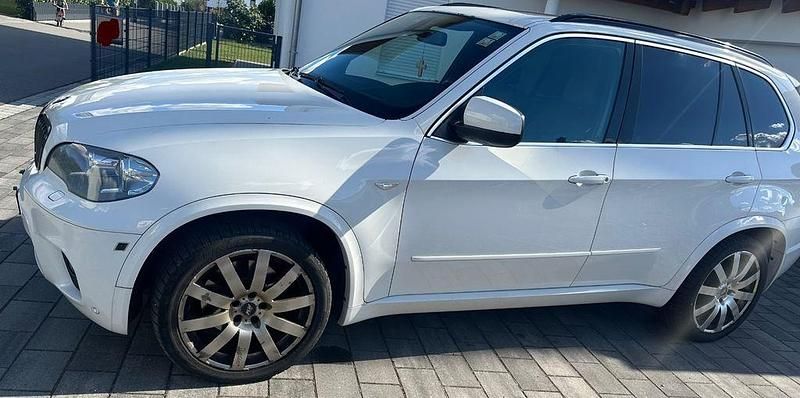 Weiß Gebraucht 2011 BMW X5 SUV | 13.000 € (Superpreis) - Bild 1/4