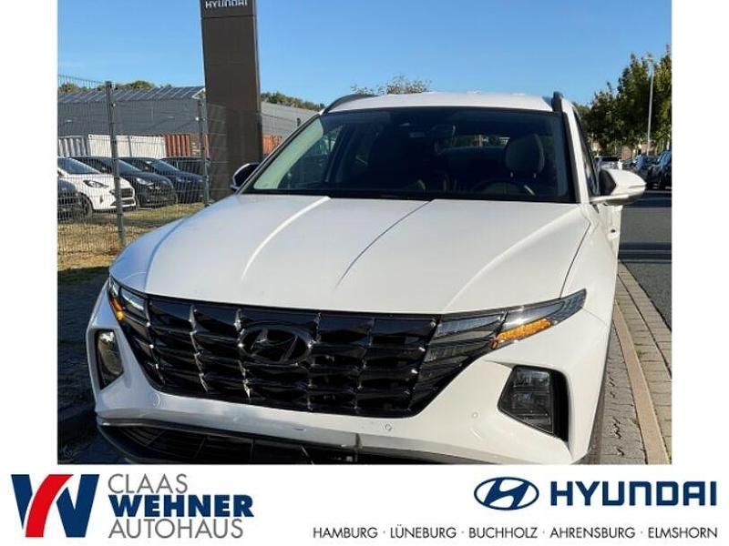 Weiss Gebraucht 2024 Hyundai Tucson Trend SUV | 33.900 € (Fairer Preis) - Bild 1/4