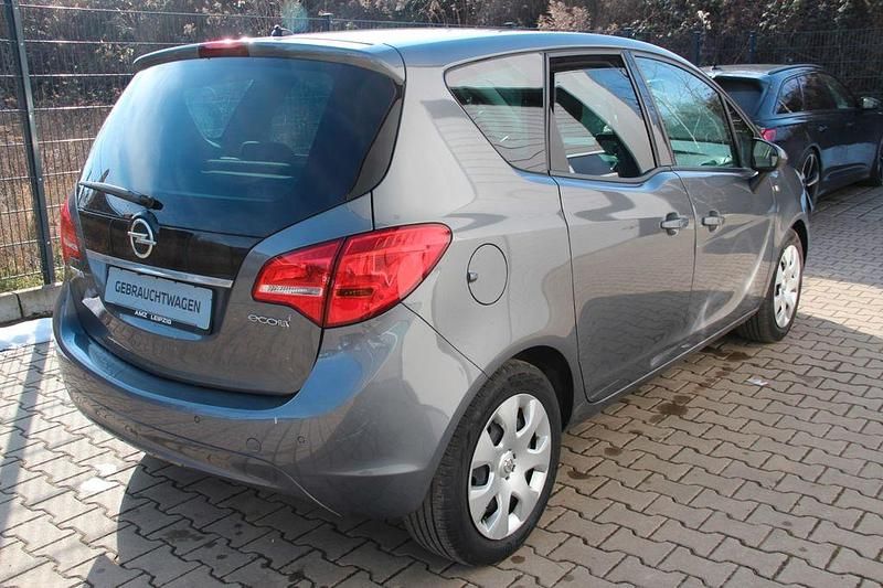 Gebraucht Opel Meriva Edition 110 PS (80 kW) 2015 Grau Van / Kleinbus