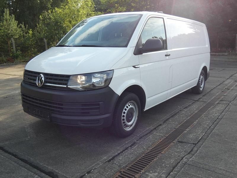 Weiß Gebraucht 2015 VW T6 Van | 16.900 € (Superpreis) - Bild 1/4