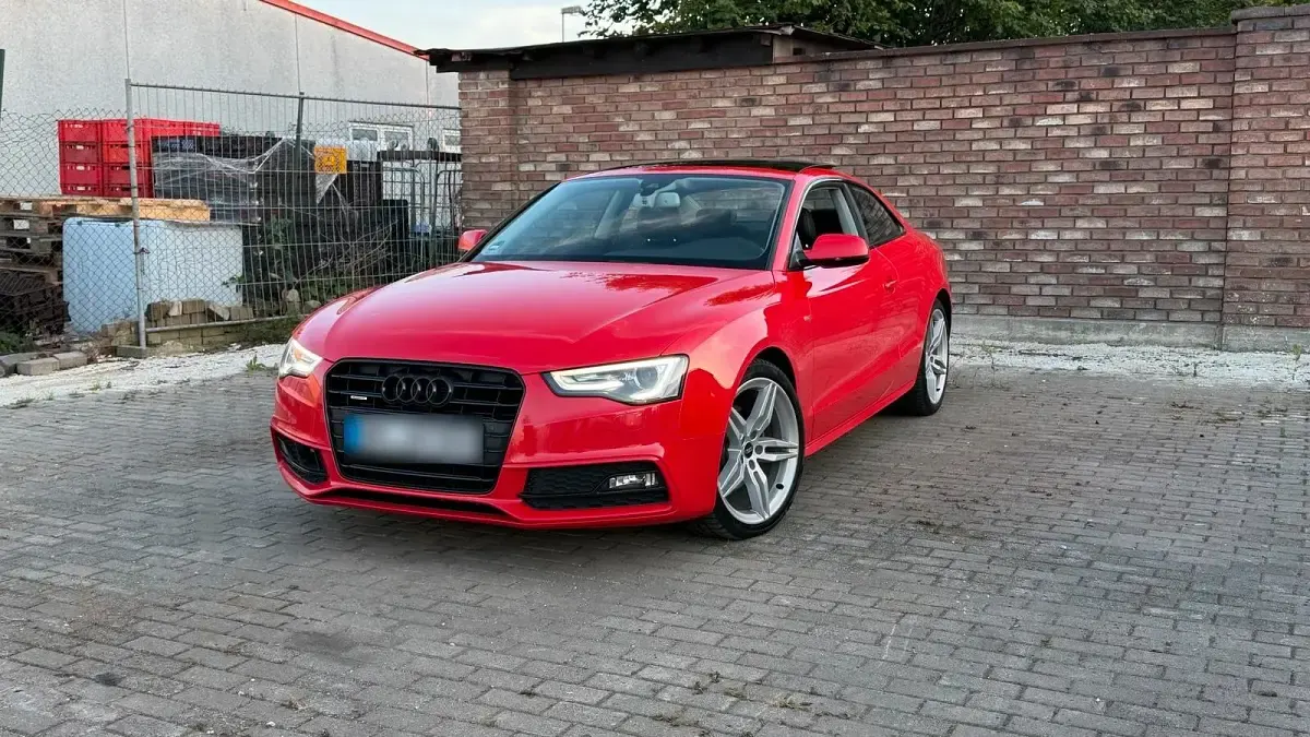 Gebraucht Audi A5 S-Line 190 PS (139 kW) 2015 Rot Coupé