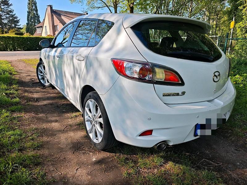 Second-hand Mazda 3 150 CP (110 kW) 2012 Alb Berlinǎ