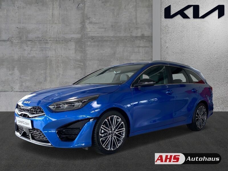 Blue flame metallic Gebraucht 2024 Kia Ceed Sportswagon GT-Line Kombi | 27.990 € (Fairer Preis) - Bild 1/4