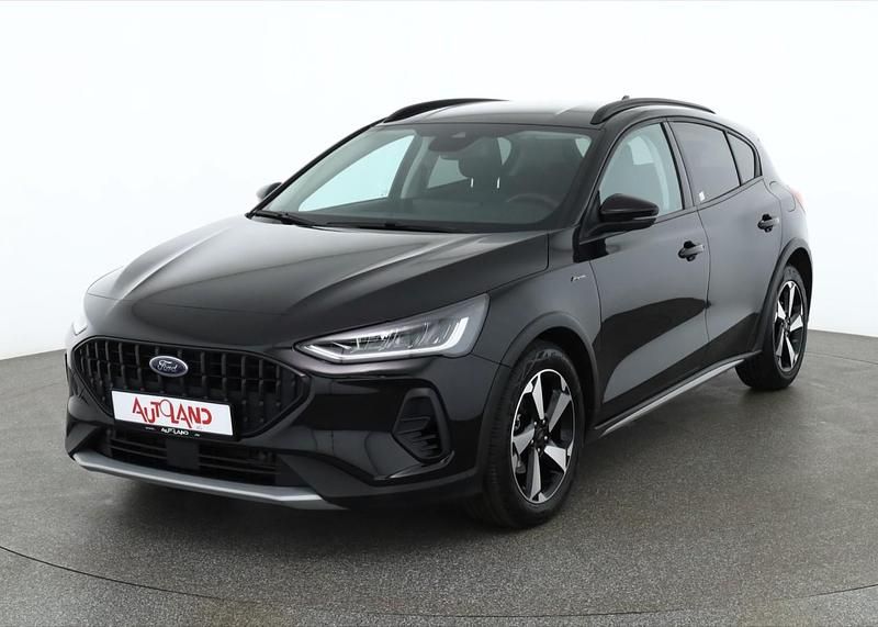 Gebraucht Ford Focus Active 125 PS (91 kW) 2023 Schwarz Limousine