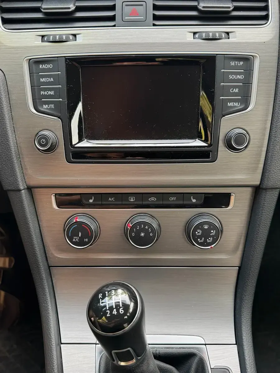 Gebraucht VW Golf VII 105 PS (77 kW) 2014 Silber Limousine