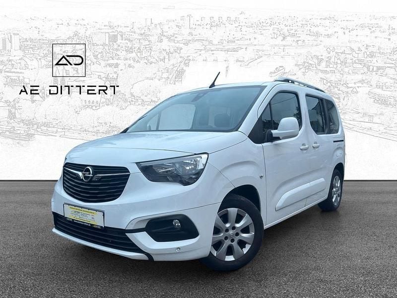 Weiß Gebraucht 2018 Opel Combo Life Edition+ Van / Kleinbus | 11.290 € (Guter Preis) - Bild 1/4