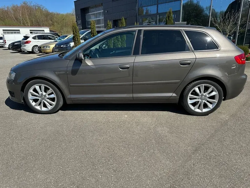 Second-hand Audi A3 Ambition 170 CP (125 kW) 2012 Gri Hatchback