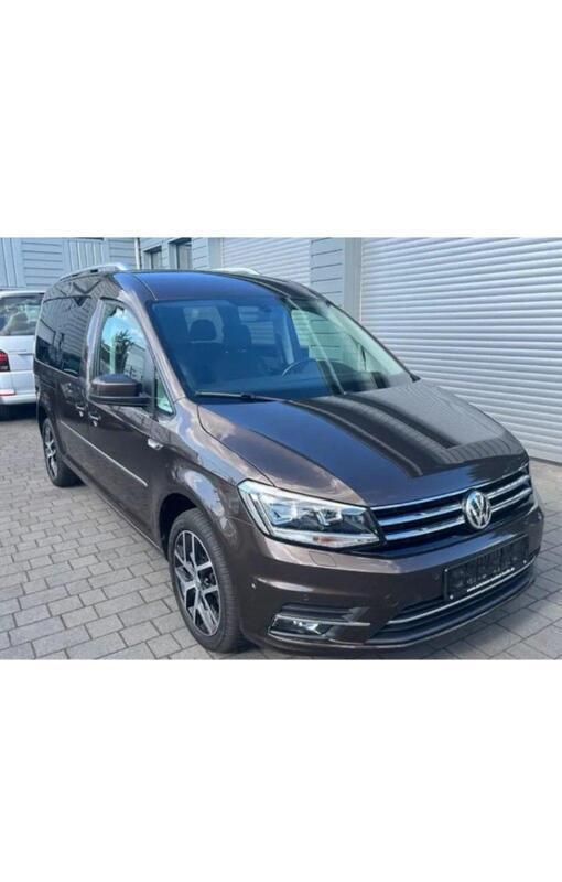 Braun Gebraucht 2016 VW Caddy Maxi Highline Van / Kleinbus | 24.000 € - Bild 1/4