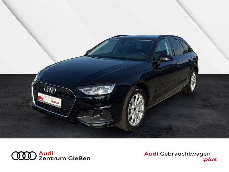 Mythosschwarz metallic (metallic) Gebraucht 2023 Audi A4 Basis Kombi | 27.430 € (Guter Preis) - Bild 1/4