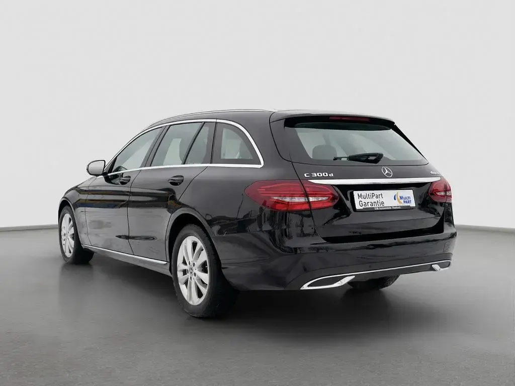 Gebraucht Mercedes C300 245 PS (180 kW) 2018 Schwarz Limousine