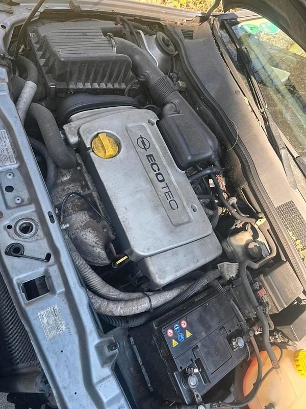 Gebraucht Opel Astra 101 PS (74 kW) 2003 Kleinwagen