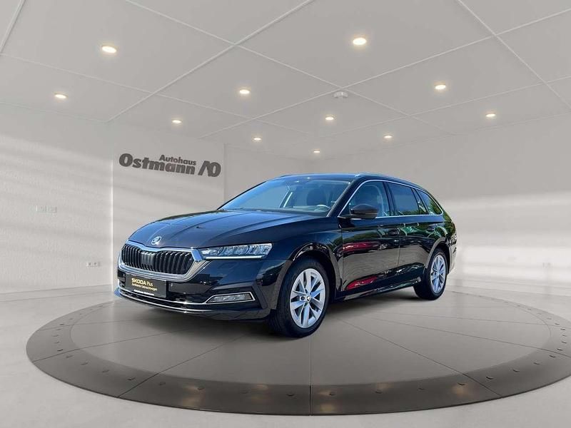 Gebraucht Skoda Octavia Style 150 PS (110 kW) 2022 Blackmagic perleffekt Kombi