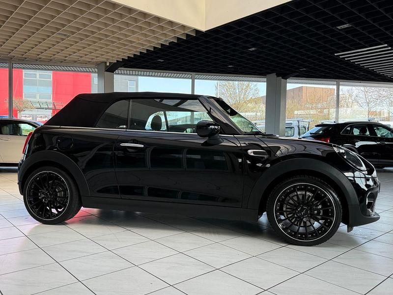 Gebraucht Mini One Cabriolet 102 PS (75 kW) 2020 Schwarz Cabrio