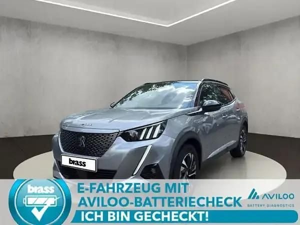 Artense silber Gebraucht 2021 Peugeot e-2008 GT SUV | 18.990 € (Fairer Preis) - Bild 1/4