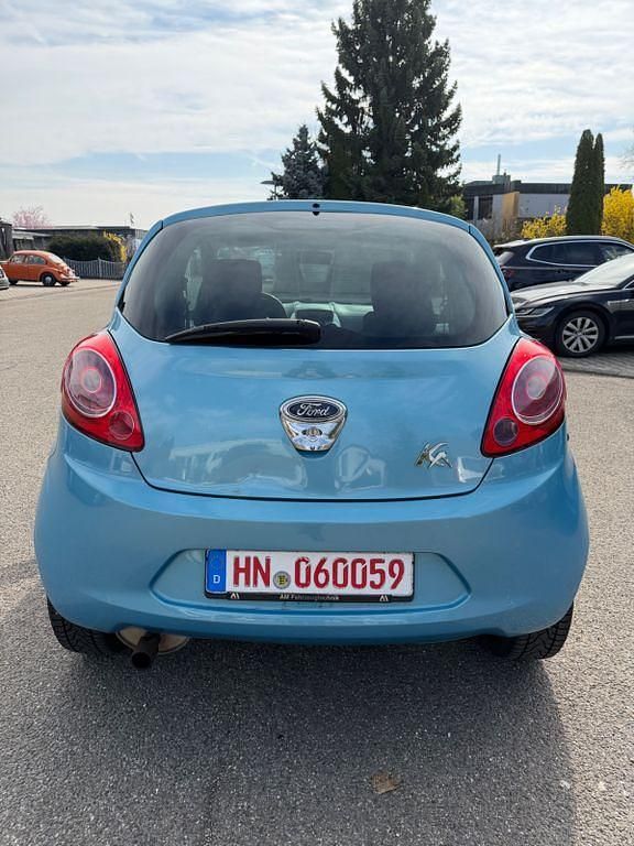 Gebraucht Ford Ka Titanium 69 PS (50 kW) 2011 Blau Kleinwagen