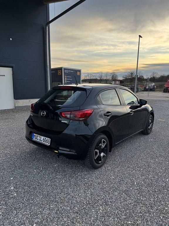 Gebraucht Mazda 2 Center-Line 90 PS (66 kW) 2024 Schwarz Kleinwagen
