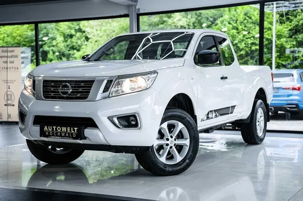 Gebraucht Nissan Navara Visia 163 PS (119 kW) 2021 Weiß Pickup
