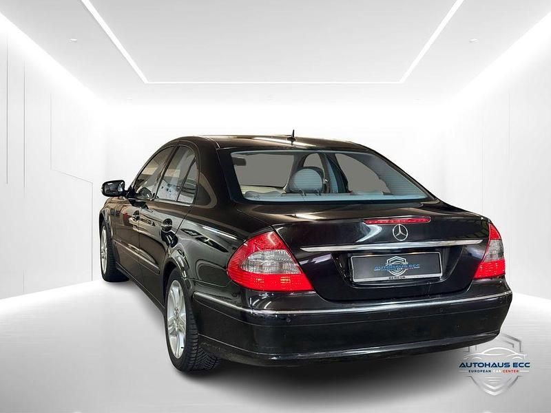 Gebraucht Mercedes E420 314 PS (230 kW) 2006 Schwarz Limousine