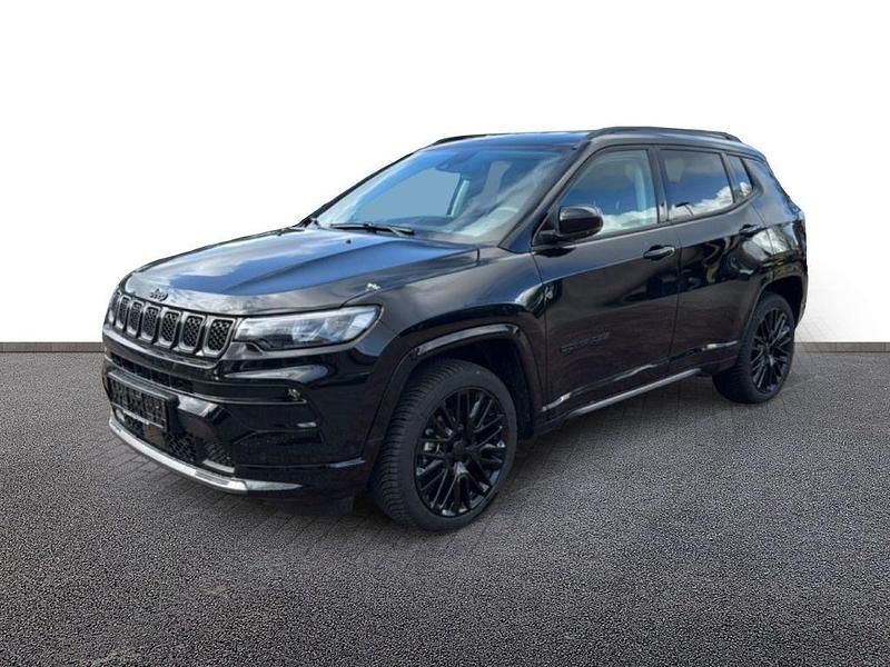 Gebraucht Jeep Compass 131 PS (96 kW) 2024 Black clear coat SUV