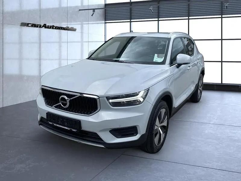 Silber Gebraucht 2022 Volvo XC40 Inscription SUV | 28.990 € (Fairer Preis) - Bild 1/4
