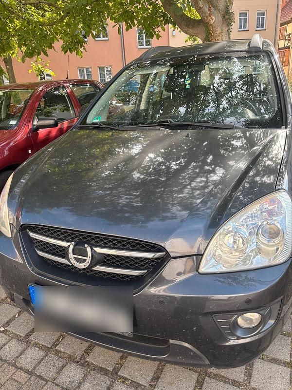 Grau Gebraucht 2007 Kia Carens Van / Kleinbus | 2.000 € (Guter Preis) - Bild 1/4