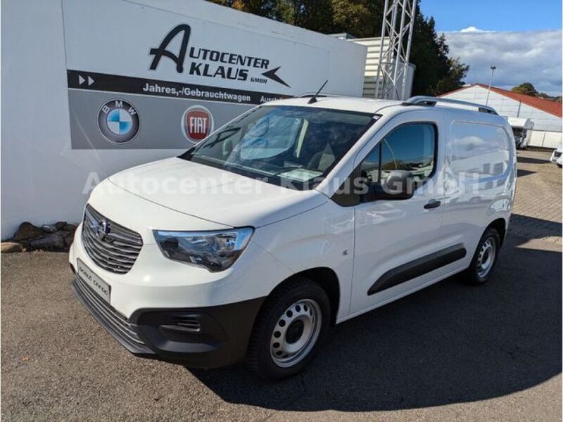 Jade weiss/arktis weiss Gebraucht 2019 Opel Combo-e Life Selection Van | 13.580 € - Bild 1/4