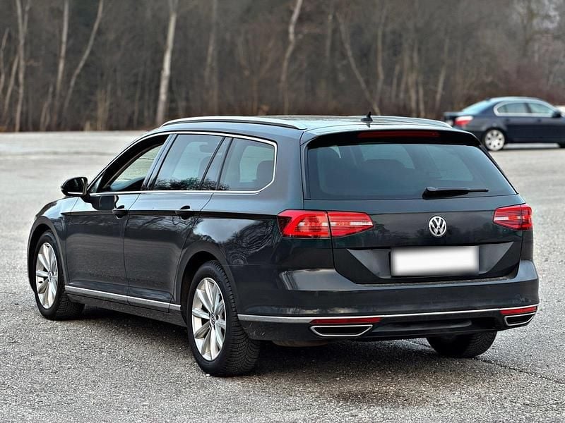 Gebraucht VW Passat 240 PS (176 kW) 2015 Grau Kombi