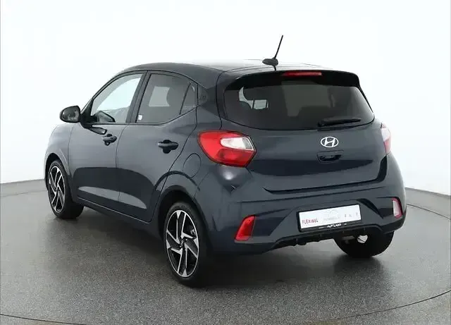 Gebraucht Hyundai i10 Edition 30+ 67 PS (49 kW) 2021 Aurora grey Kleinwagen