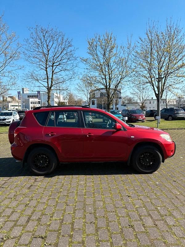 Gebraucht Toyota RAV4 152 PS (111 kW) 2008 Rot SUV