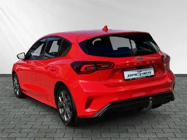 Brugt Ford Focus ST-Line 125 HK (91 kW) 2023 Rød Sedan