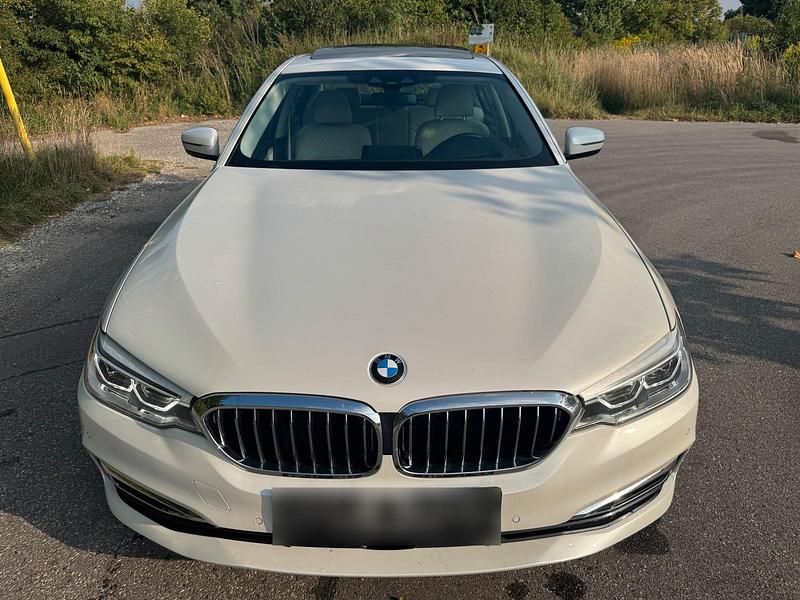 Gebraucht BMW 530 Luxury Line 265 PS (194 kW) 2018 Weiß Limousine