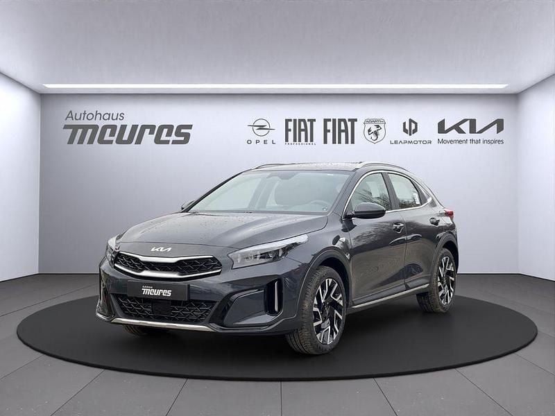 Neu Kia XCeed Vision 150 PS (110 kW) 2026 Grau SUV