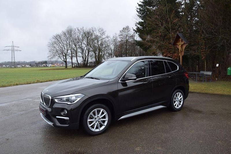 Gebraucht BMW X1 xLine 231 PS (169 kW) 2016 Grau SUV