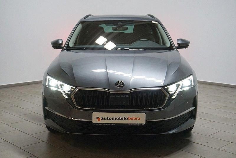 Gebraucht Skoda Octavia Selection 150 PS (110 kW) 2025 Grau Limousine