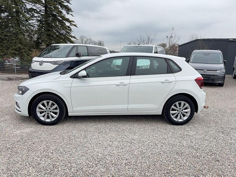 Gebraucht VW Polo Highline 95 PS (69 kW) 2017 Weiß Kleinwagen
