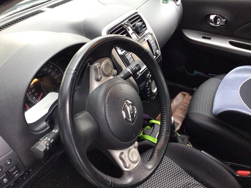 Gebraucht Nissan Micra 110 PS (80 kW) 2013 Grau Kleinwagen