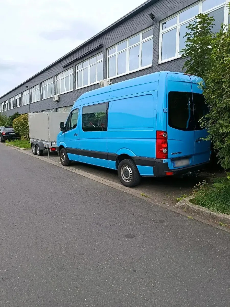 Gebraucht VW Crafter 139 PS (102 kW) 2011 Blau Van