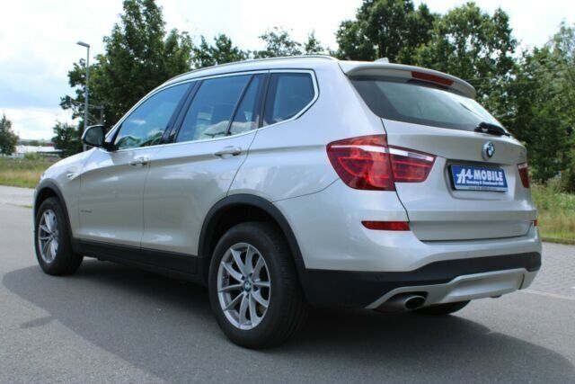 Gebraucht BMW X3 190 PS (139 kW) 2015 Silber metallic SUV