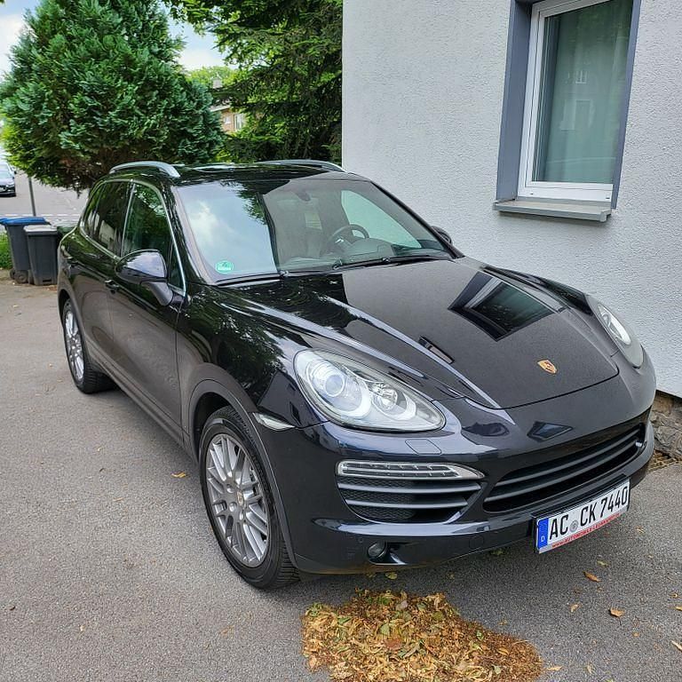 Schwarz Gebraucht 2010 Porsche Cayenne S SUV | 11.900 € (Guter Preis) - Bild 1/4