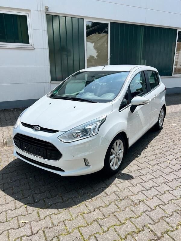 Weiß Gebraucht 2017 Ford B-MAX Van / Kleinbus | 10.900 € (Guter Preis) - Bild 1/4