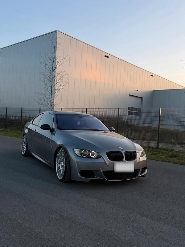 Gebraucht BMW 335 M Sport 430 PS (316 kW) 2007 Grau Coupé