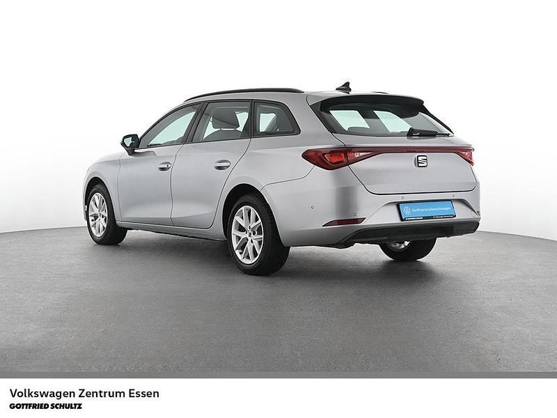 Gebraucht Seat Leon Style 150 PS (110 kW) 2024 Silber Kombi