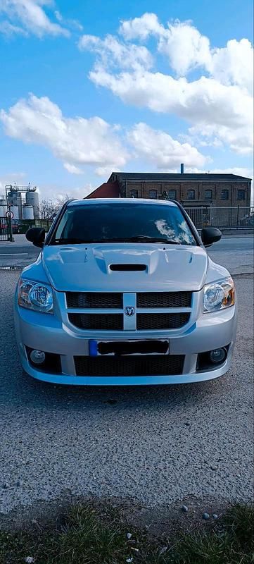 Gebraucht Dodge Caliber 295 PS (216 kW) 2009 Silber Kleinwagen