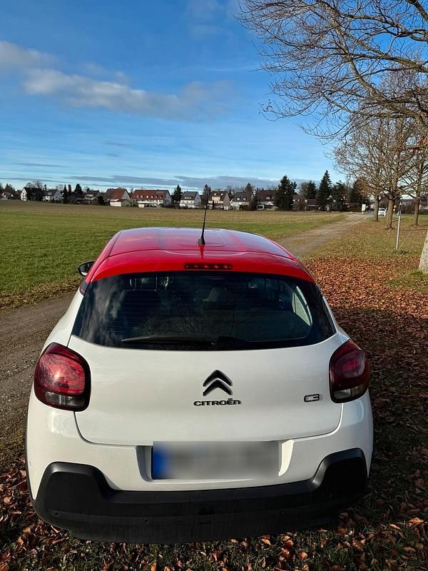 Gebraucht Citroën C3 PureTech 82 PS (60 kW) 2017 Weiß Kleinwagen