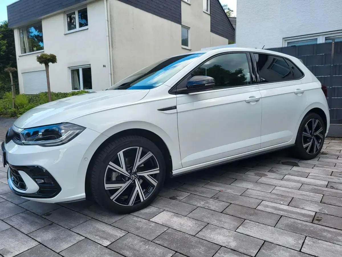Gebraucht VW Polo R-line 110 PS (80 kW) 2022 Weiß Kleinwagen