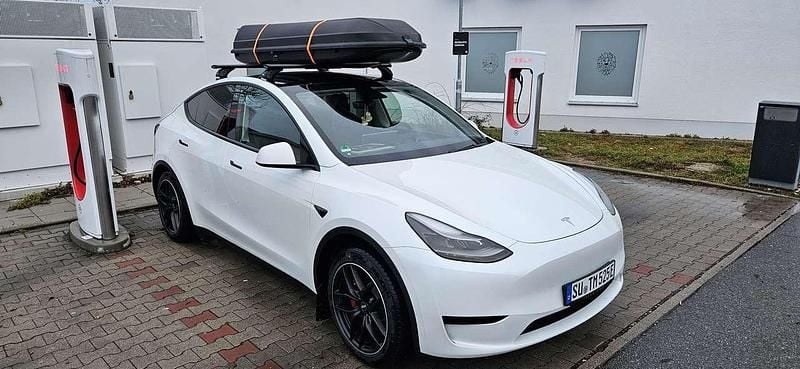 Gebraucht Tesla Model Y RWD 219 kW (299 PS) 2023 Weiß SUV
