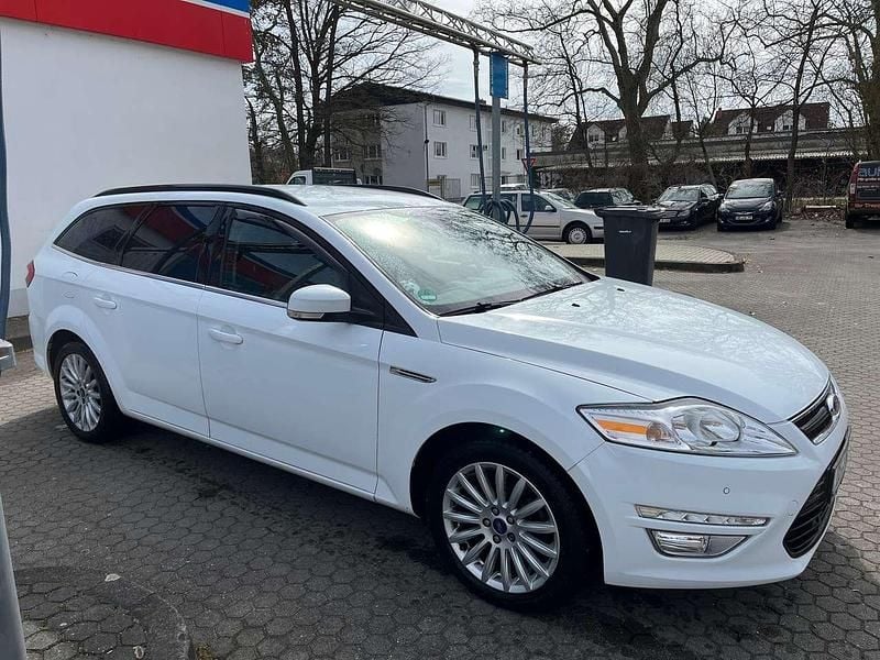 Gebraucht Ford Mondeo 140 PS (102 kW) 2014 Weiß Kombi